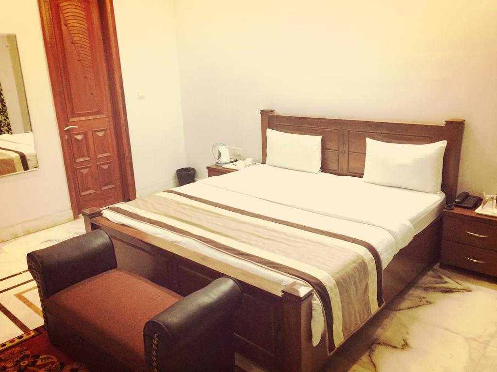 Angel Nri B&B Greater Noida Exterior foto
